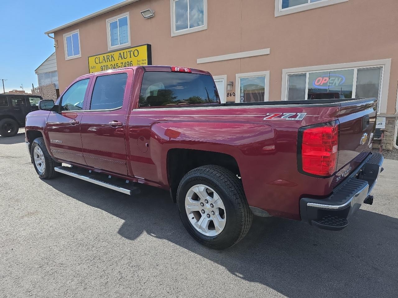 Chevrolet Silverado 1500 4WD Crew Cab 153.0" LT w/2LT 2015