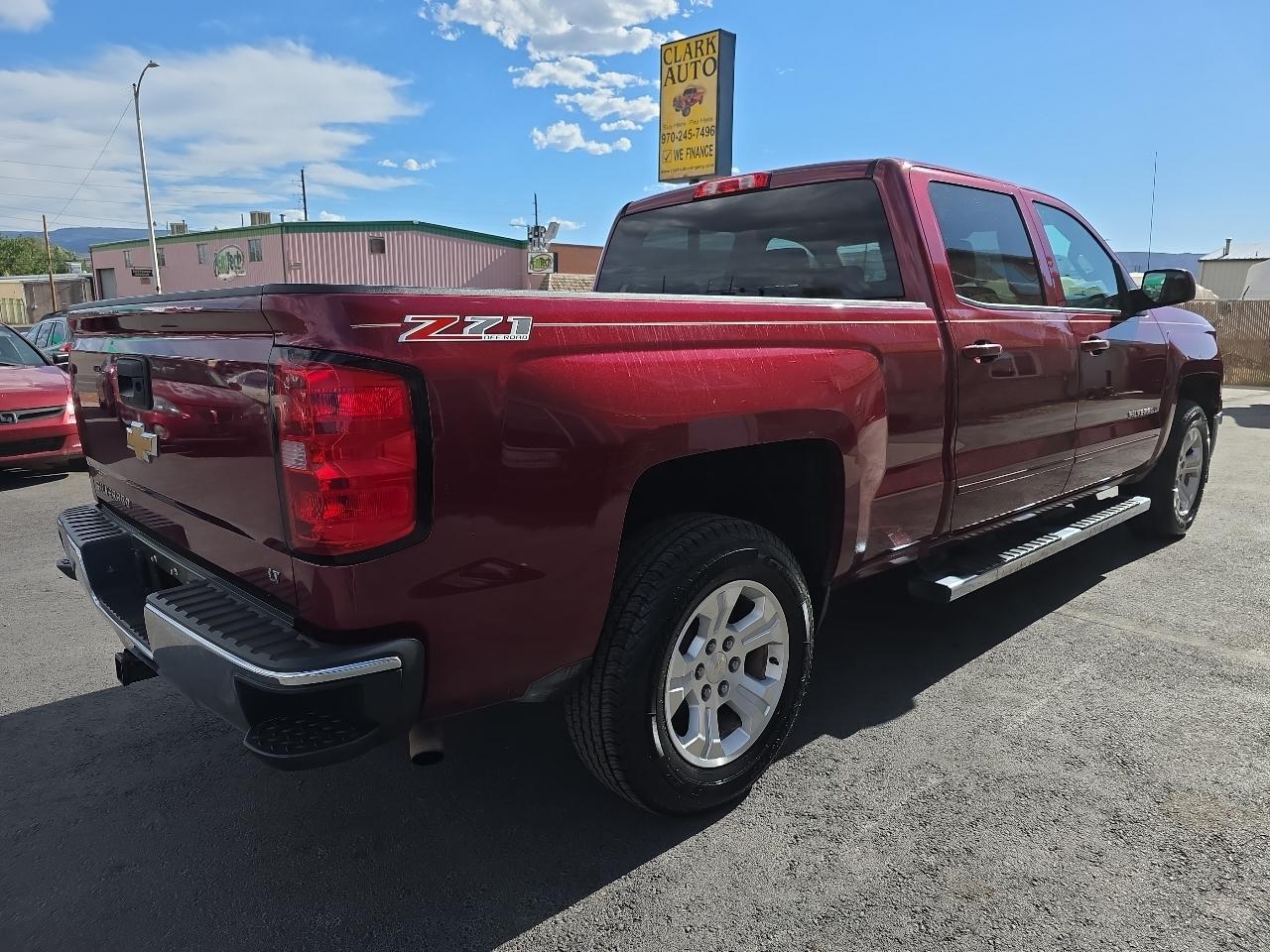 Chevrolet Silverado 1500 4WD Crew Cab 153.0" LT w/2LT 2015