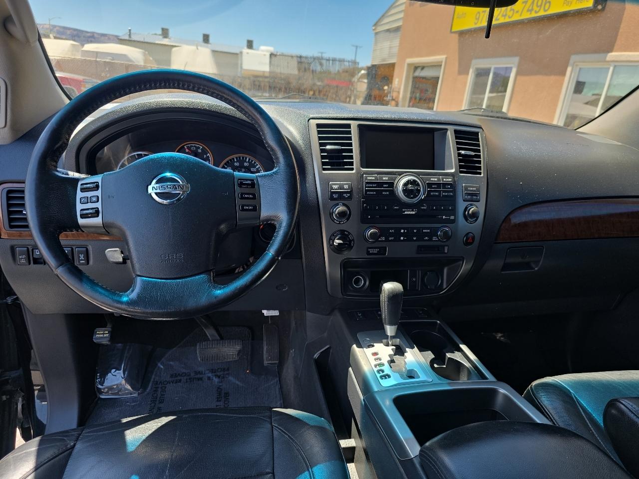 Nissan Armada 4WD 4dr Platinum 2012