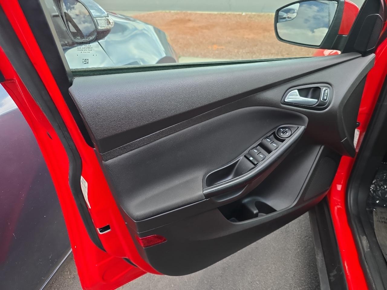 Ford Focus 5dr HB SE 2016