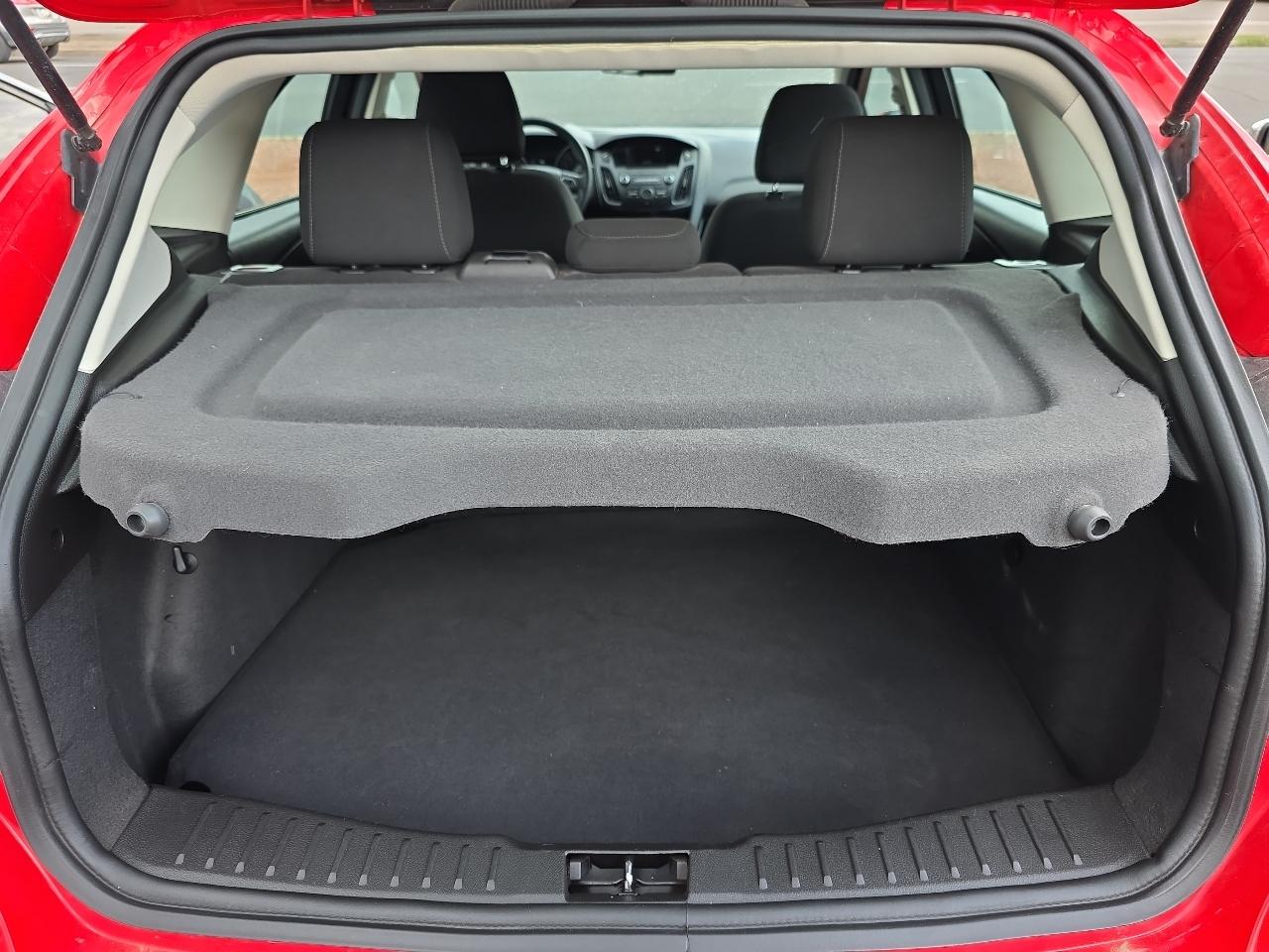 Ford Focus 5dr HB SE 2016