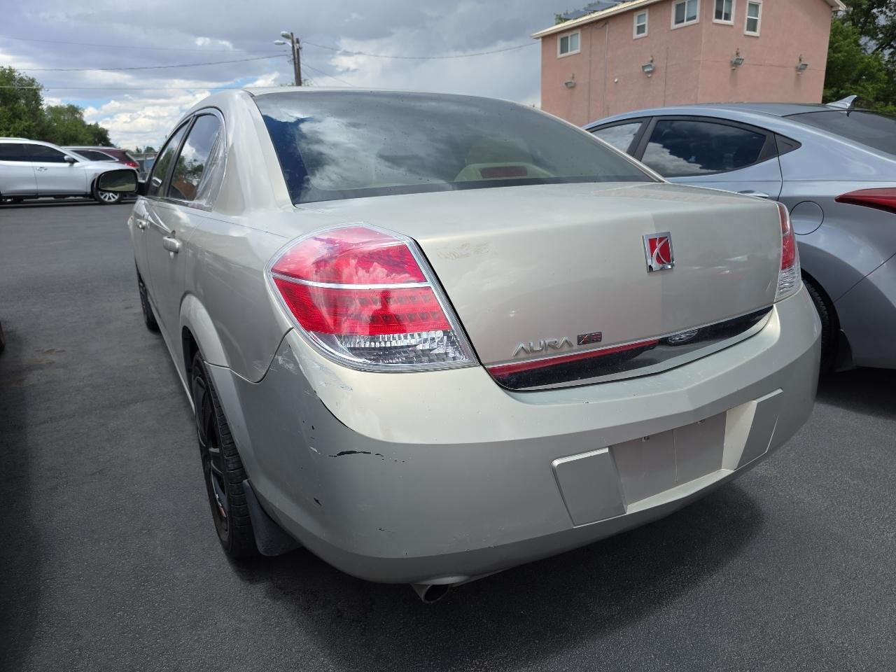 Saturn Aura 4dr Sdn I4 XE 2009