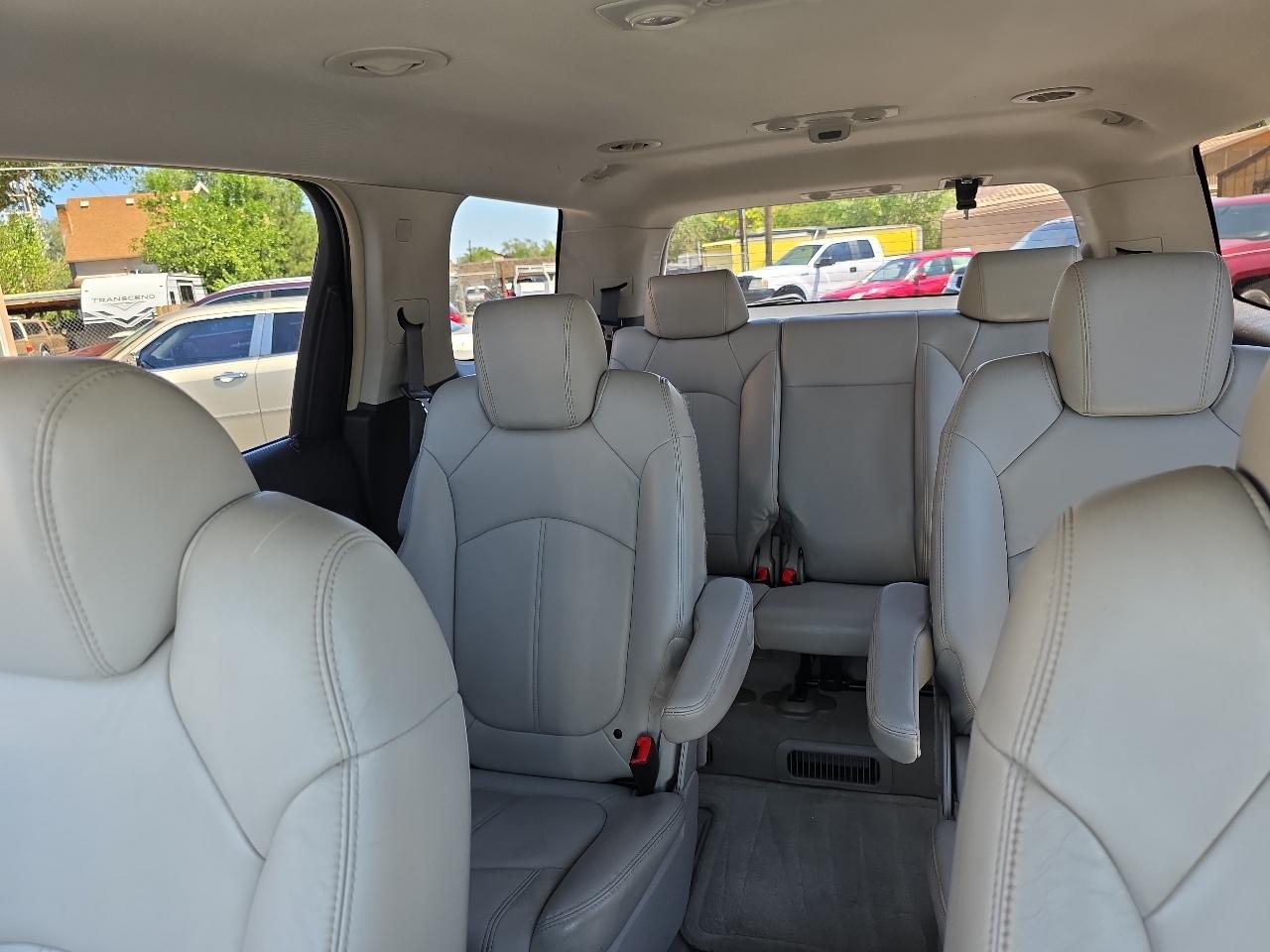 GMC Acadia AWD 4dr SLT2 2008