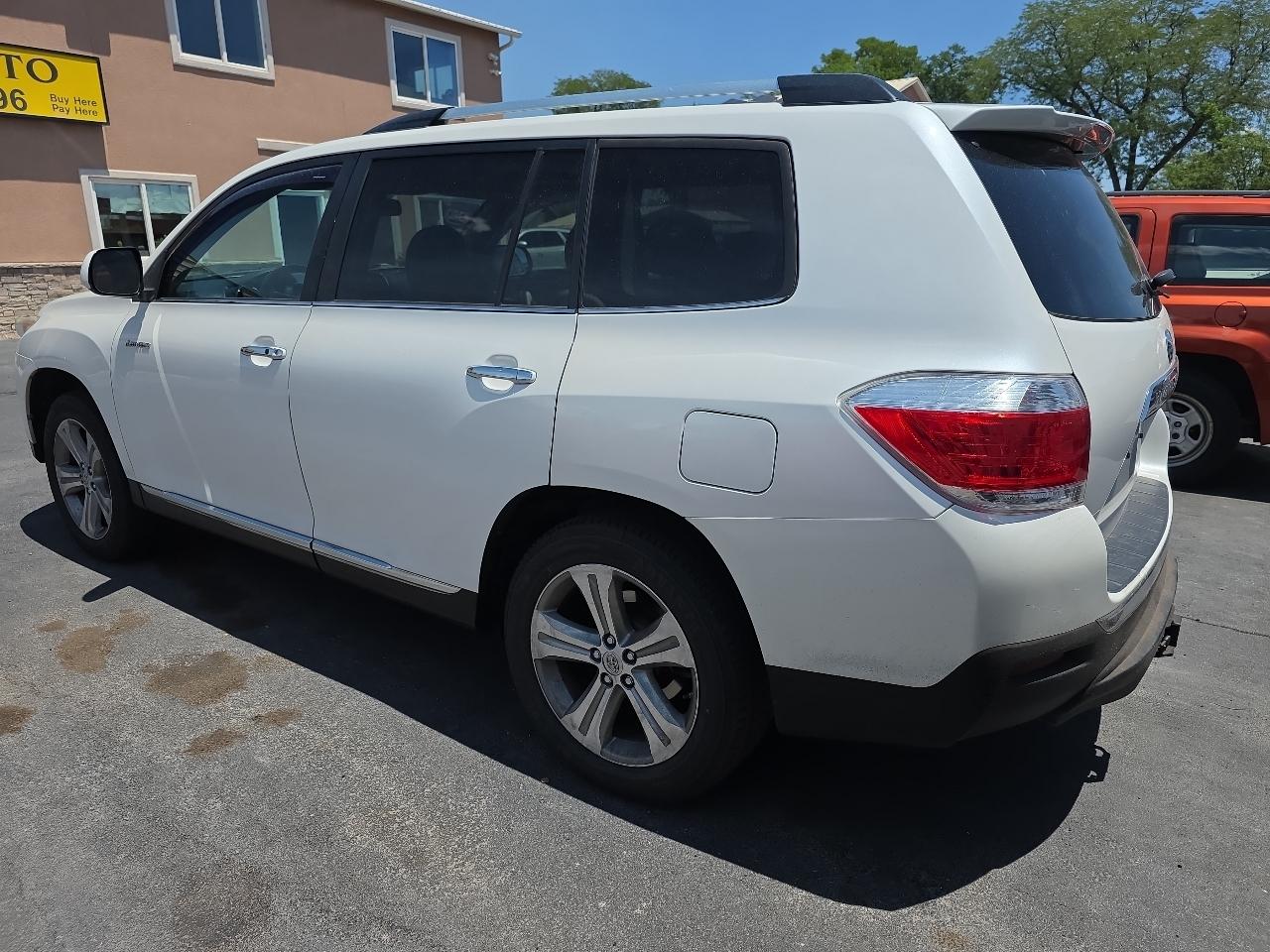 Toyota Highlander 4WD 4dr V6 Limited (Natl) 2013