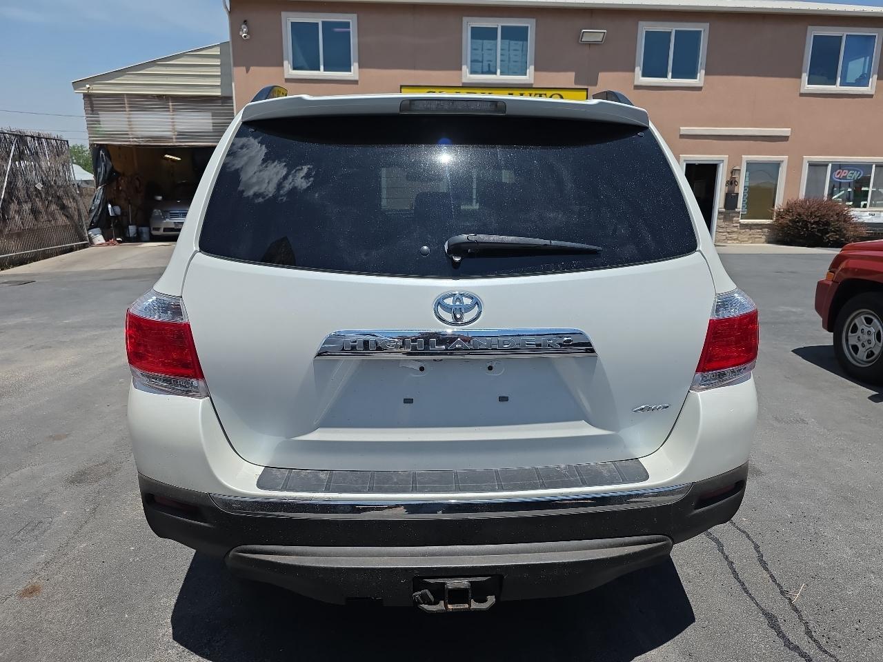 Toyota Highlander 4WD 4dr V6 Limited (Natl) 2013