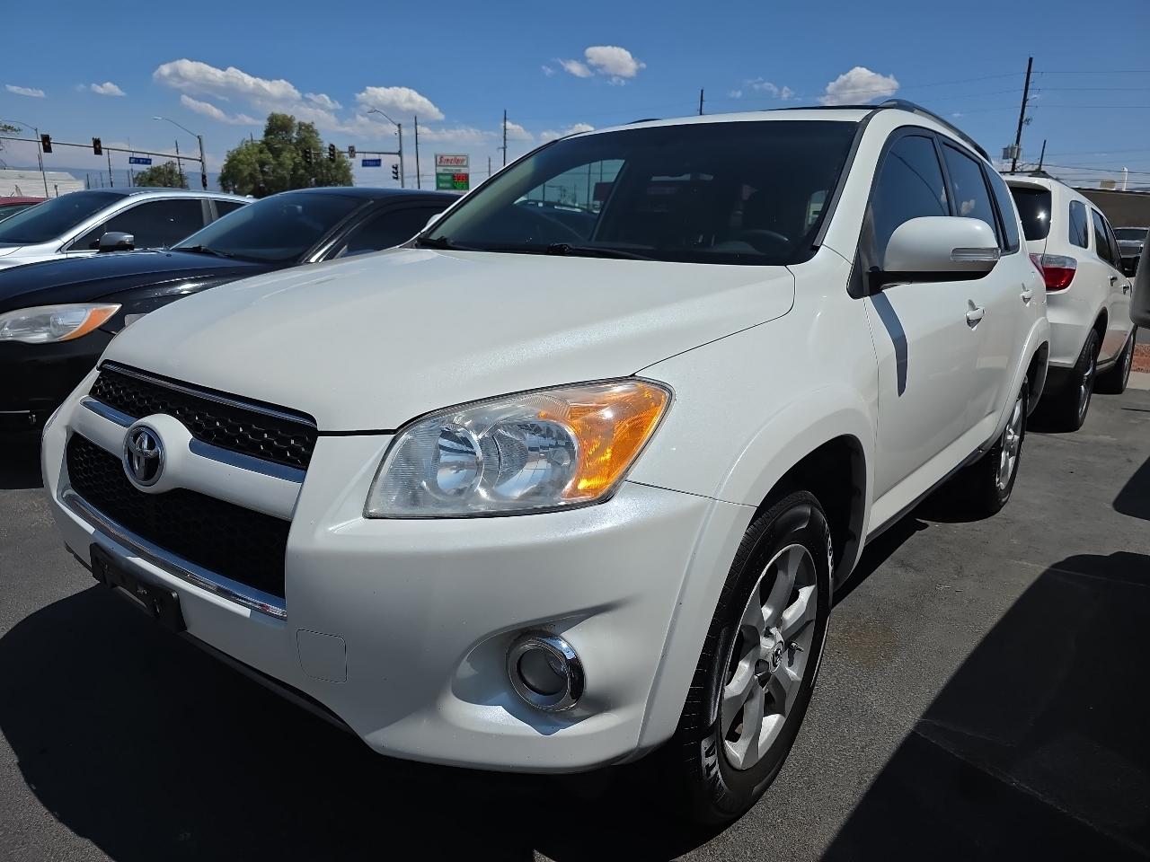 Toyota RAV4 FWD 4dr 4-cyl 4-Spd AT Ltd (Natl) 2011