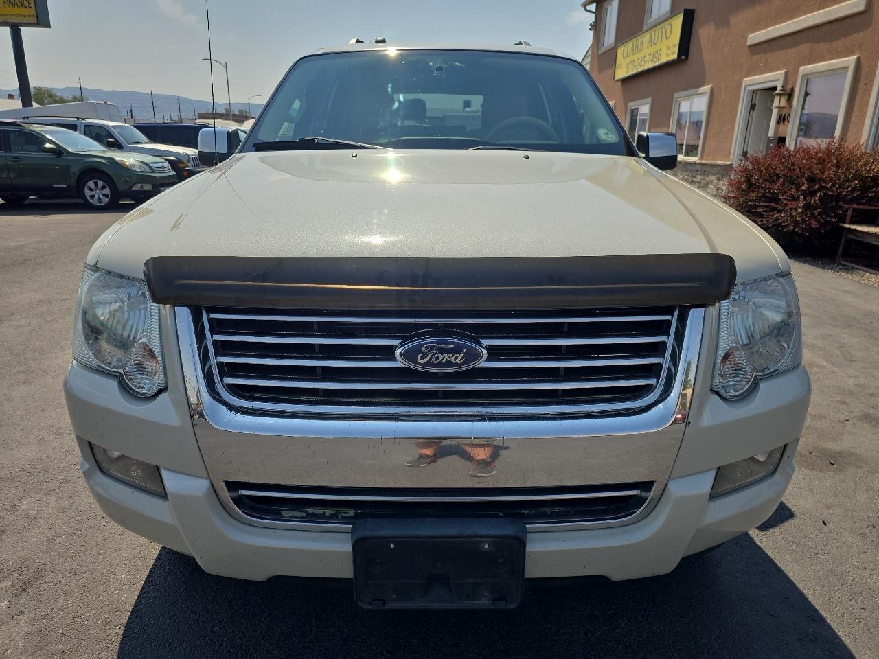 Ford Explorer 4dr 114" WB 4.6L Limited 4WD 2006