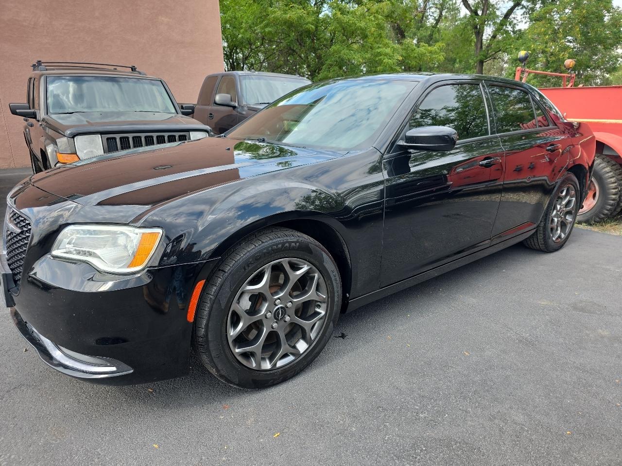Chrysler 300 4dr Sdn 300S AWD 2016