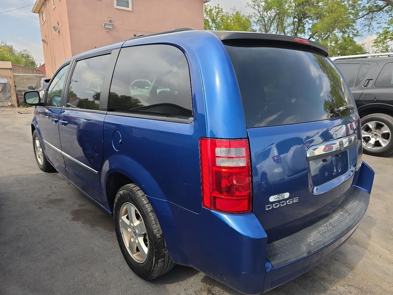 Dodge Grand Caravan 4dr Wgn SXT 2010