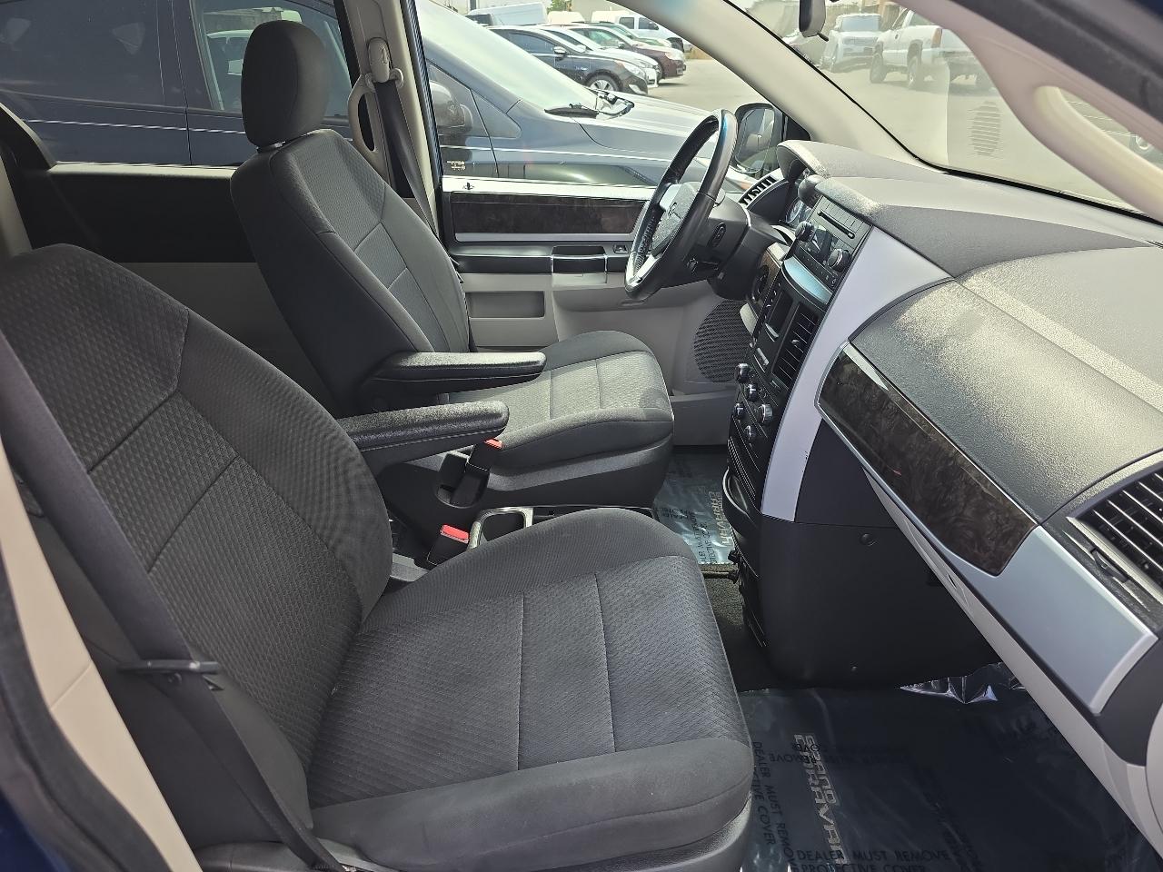 Dodge Grand Caravan 4dr Wgn SXT 2010