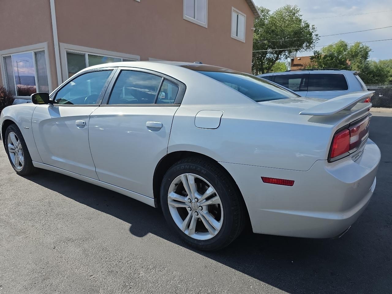 Dodge Charger 4dr Sdn RT Plus AWD 2011