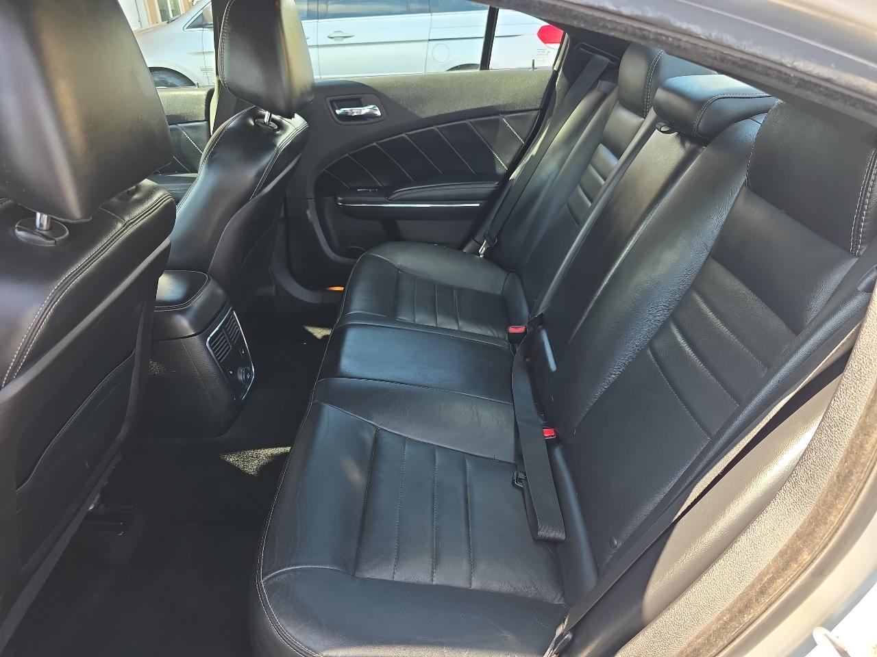 Dodge Charger 4dr Sdn RT Plus AWD 2011