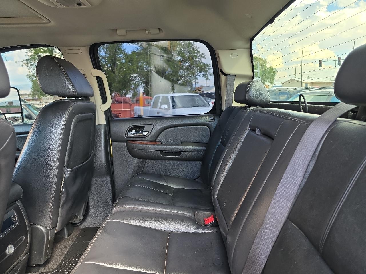 Chevrolet Silverado 2500HD 4WD Crew Cab 153" LTZ 2008