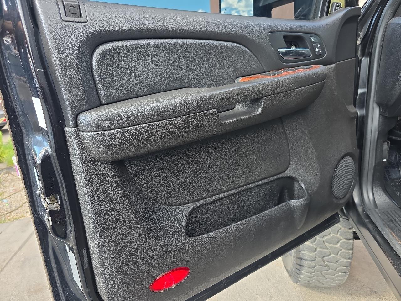 Chevrolet Silverado 2500HD 4WD Crew Cab 153" LTZ 2008