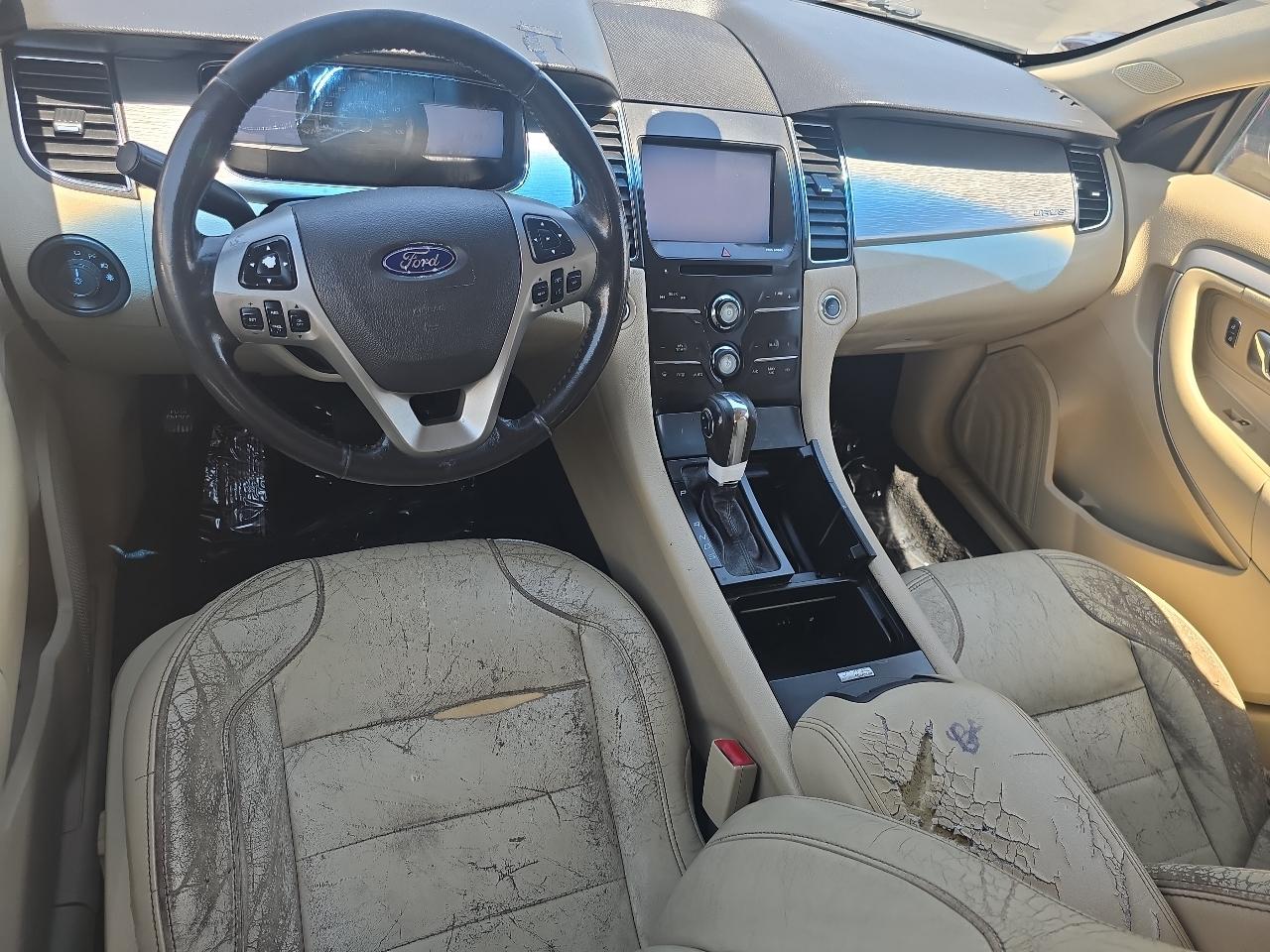 Ford Taurus 4dr Sdn SEL FWD 2013