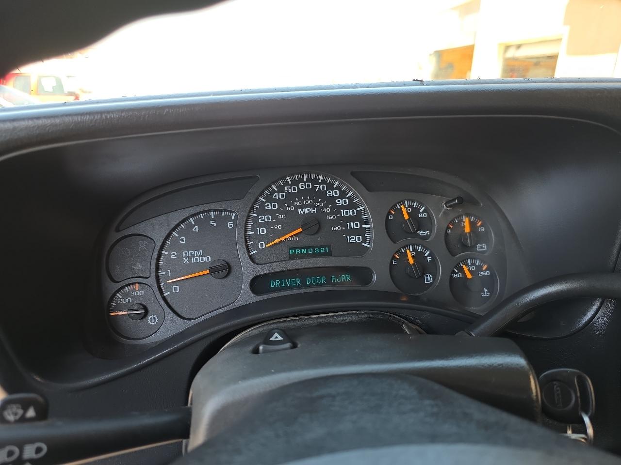 Chevrolet Silverado 2500HD Ext Cab 157.5" WB 4WD Work Truck 2004