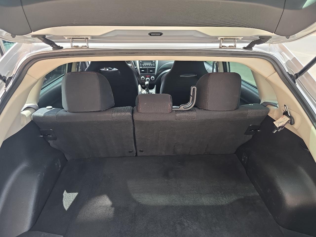 Subaru Impreza Wagon WRX 5dr Man WRX 2011