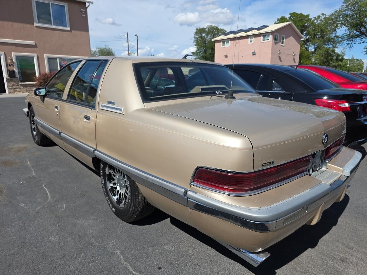 Buick Roadmaster 4dr Sedan 1994