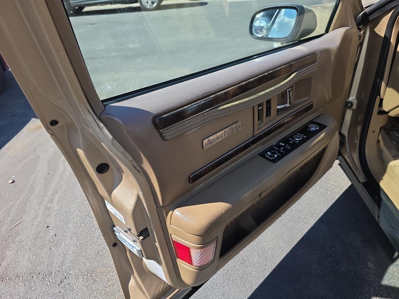 Buick Roadmaster 4dr Sedan 1994