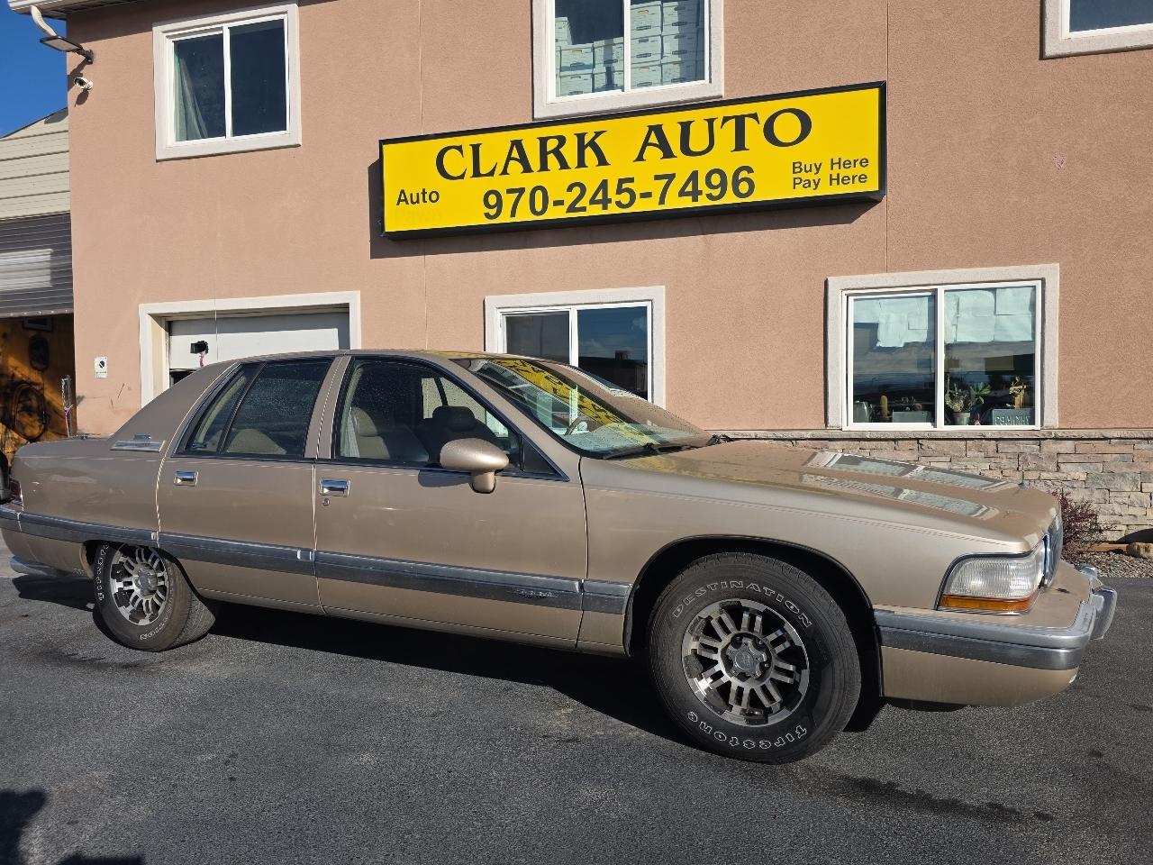 1994 Buick Roadmaster 4dr Sedan