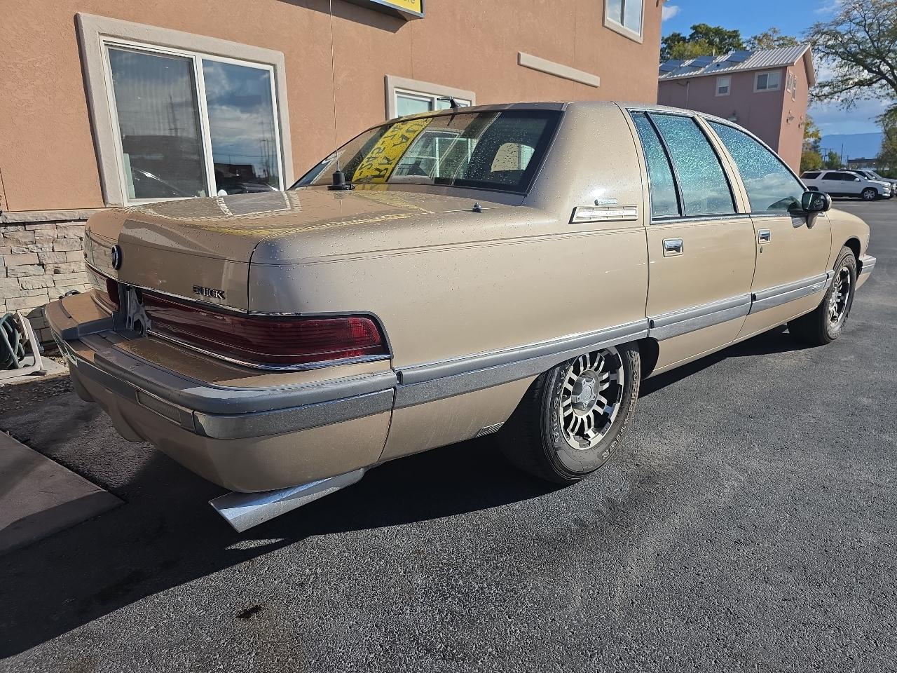 Buick Roadmaster 4dr Sedan 1994
