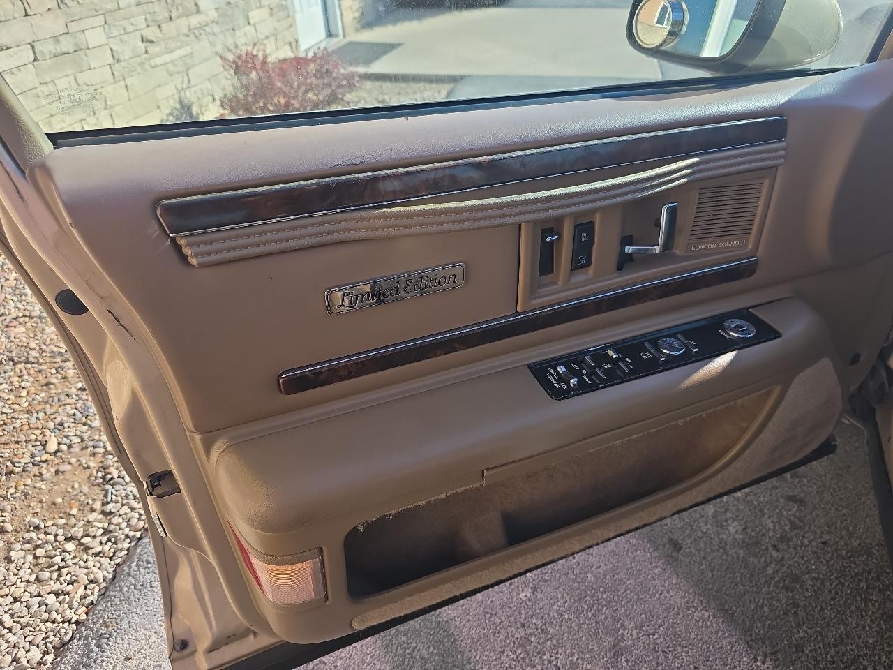 Buick Roadmaster 4dr Sedan 1994