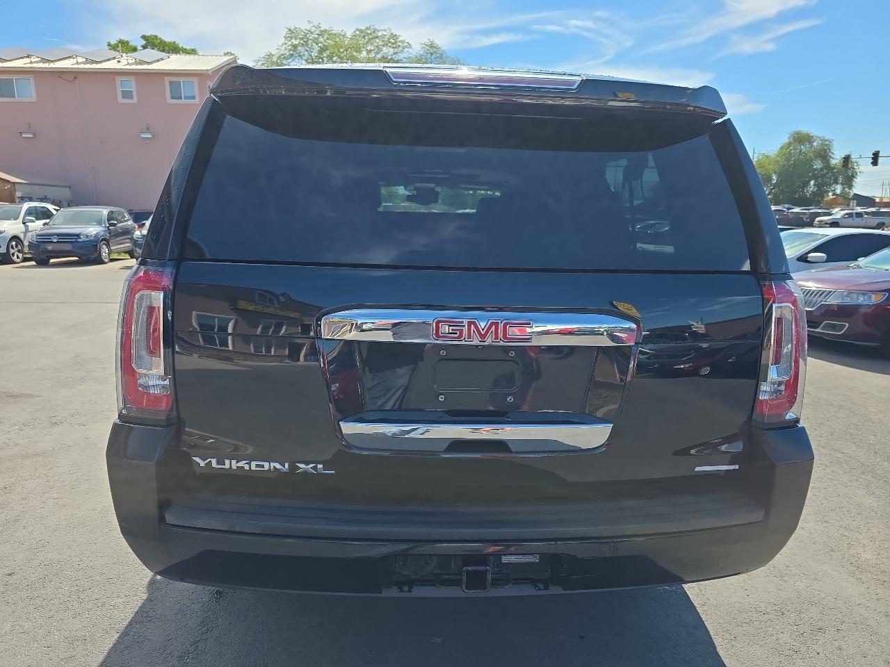 GMC Yukon XL 4WD 4dr SLT 2015