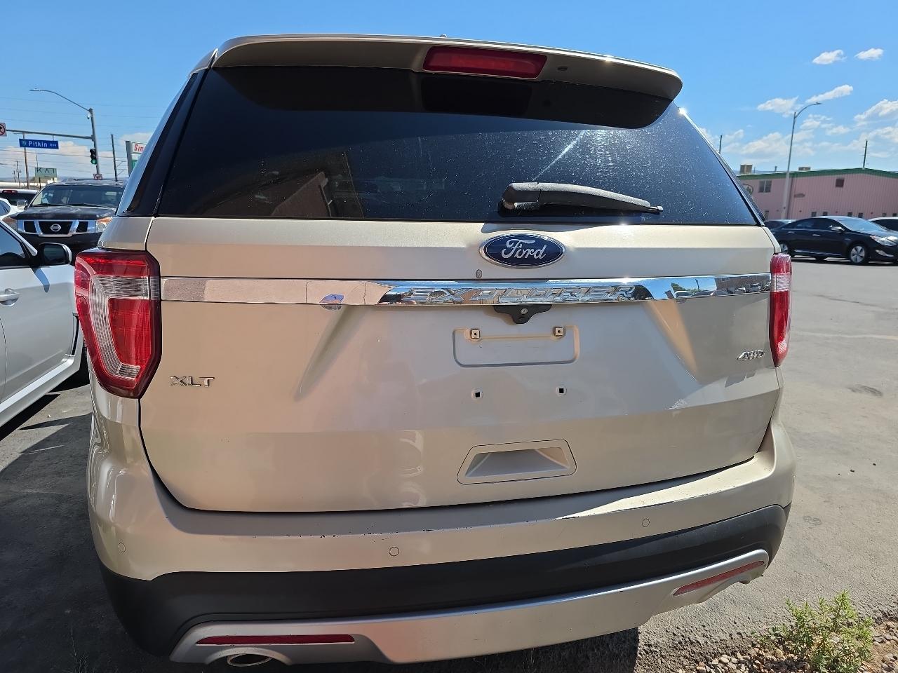Ford Explorer XLT 4WD 2017
