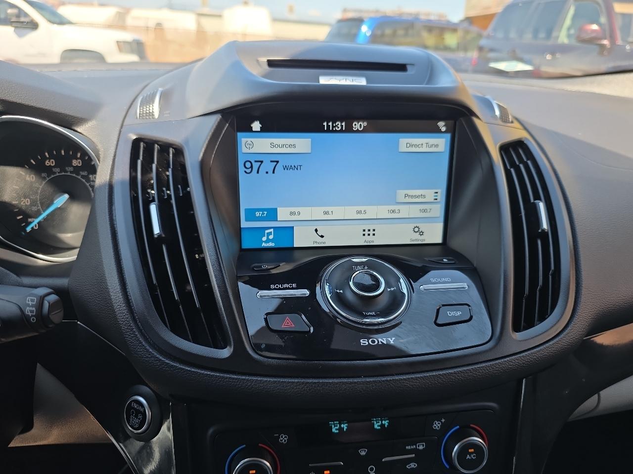 Ford Escape Titanium 4WD 2017