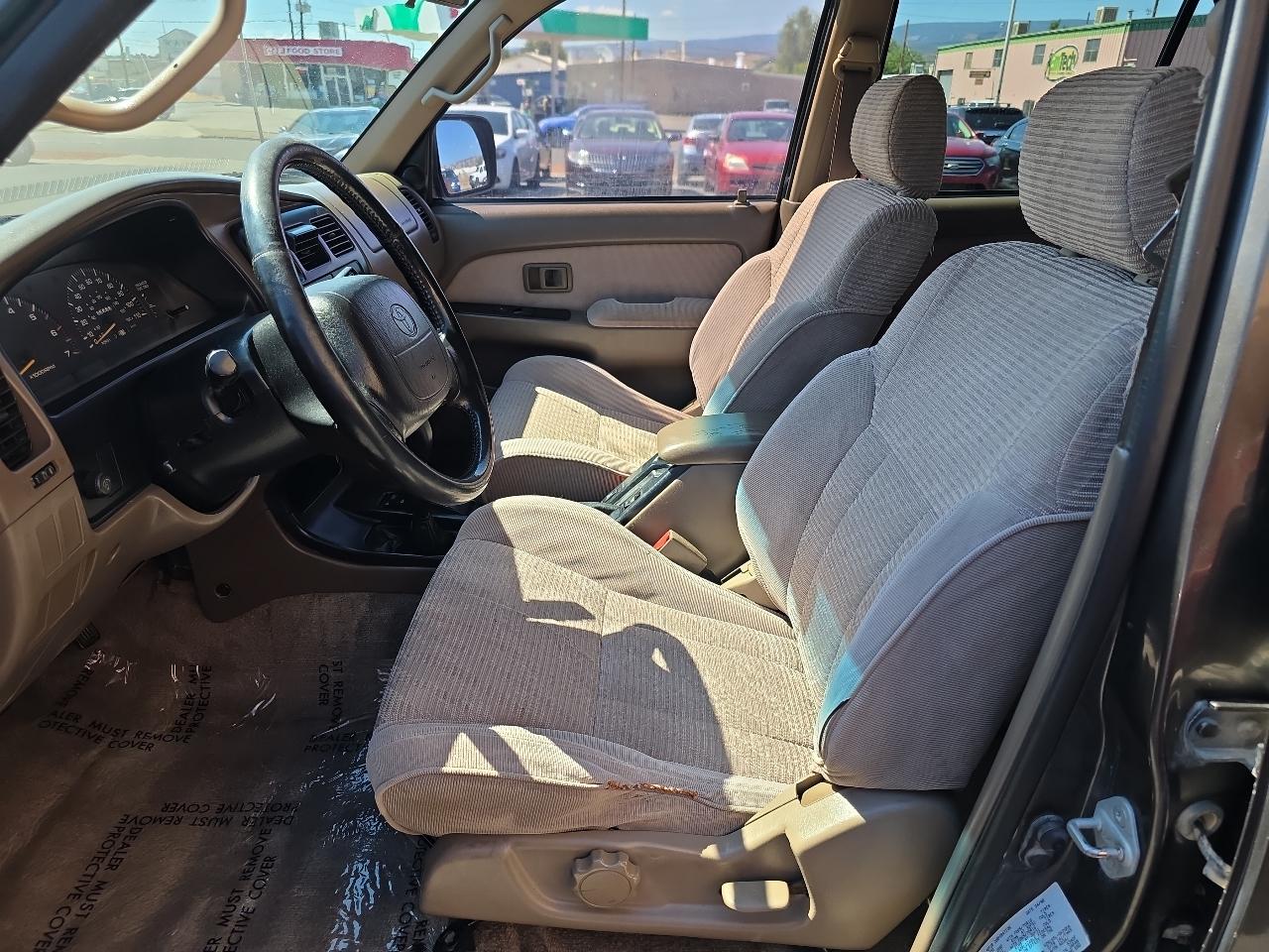 Toyota 4Runner 4dr Auto 4WD SR5 3.4L 1996