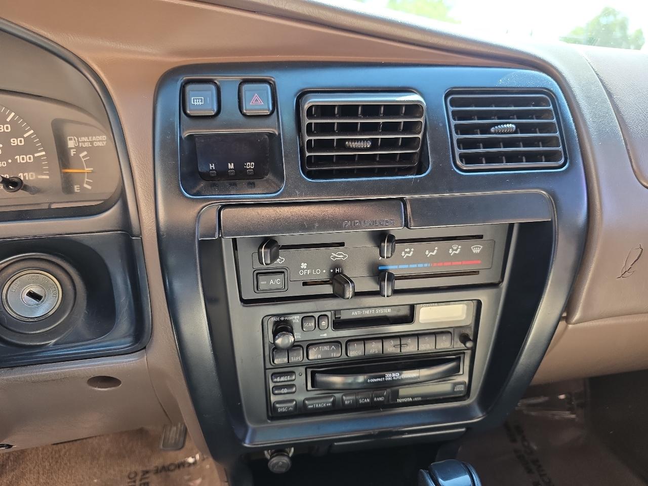 Toyota 4Runner 4dr Auto 4WD SR5 3.4L 1996