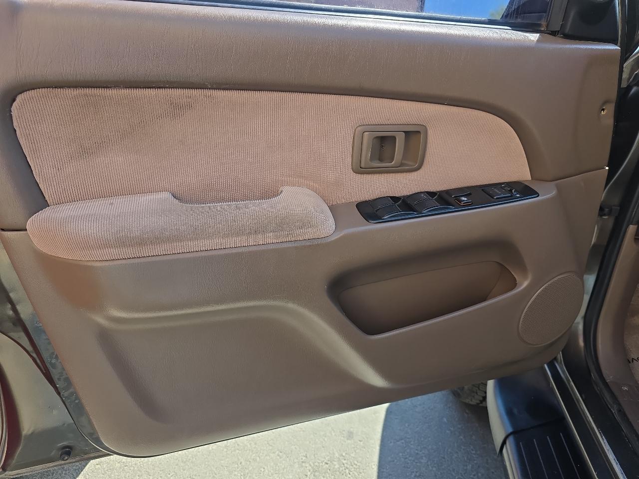 Toyota 4Runner 4dr Auto 4WD SR5 3.4L 1996