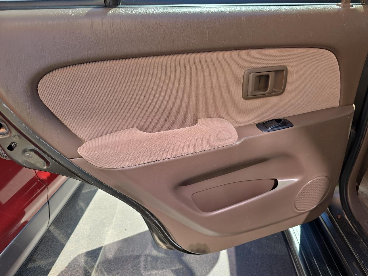 Toyota 4Runner 4dr Auto 4WD SR5 3.4L 1996