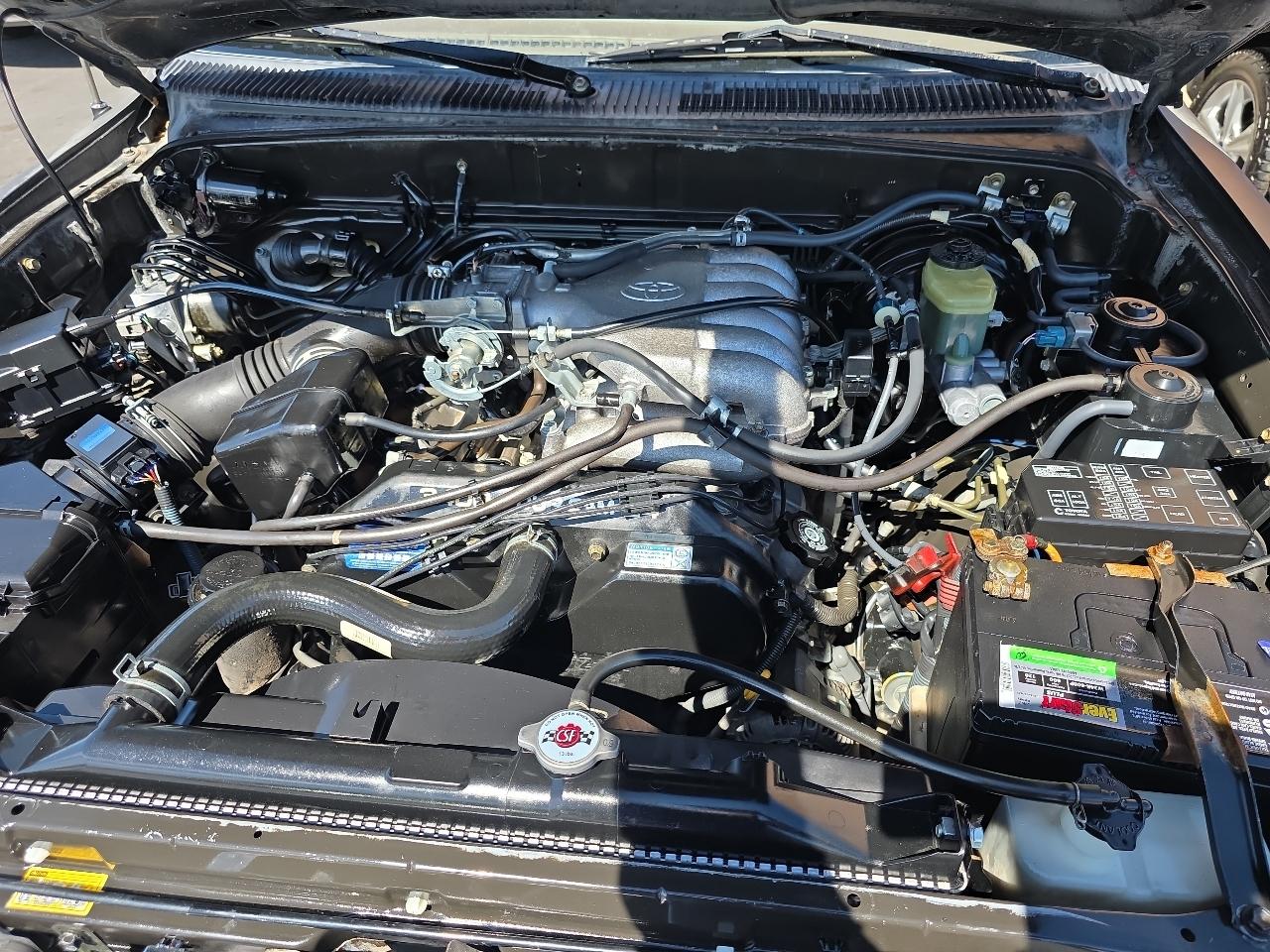 Toyota 4Runner 4dr Auto 4WD SR5 3.4L 1996