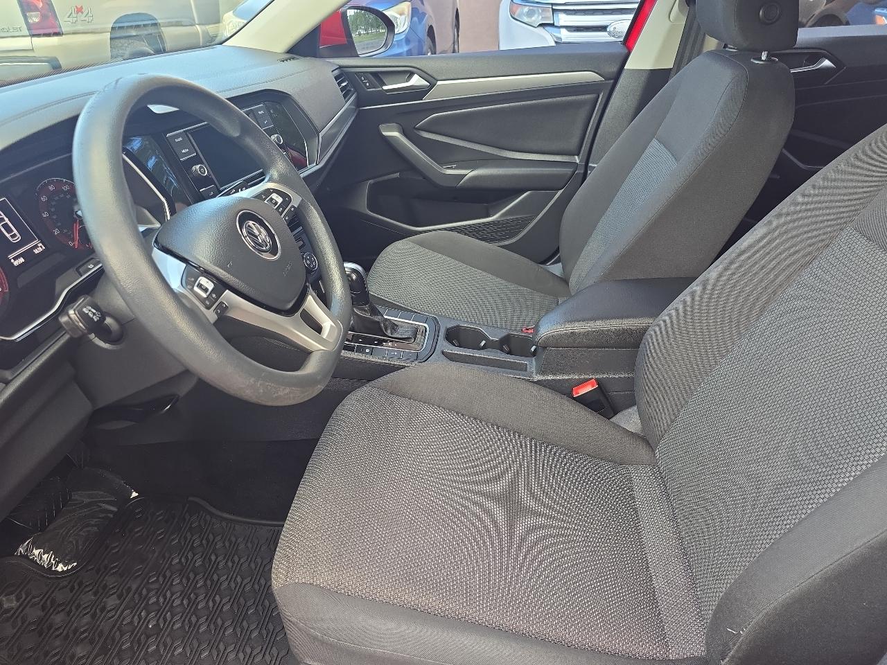 Volkswagen Jetta R-Line Auto w/SULEV 2019