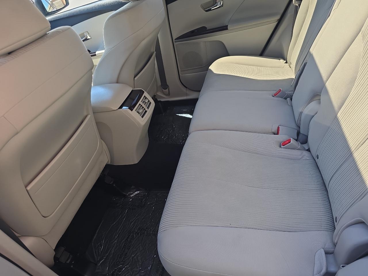 Toyota Venza 4dr Wgn I4 AWD (Natl) 2011