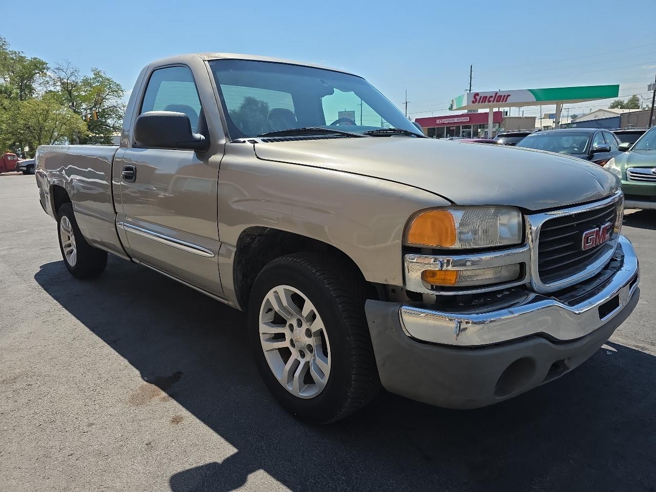 GMC Sierra 1500 Reg Cab 133.0" WB 4WD SLE 2003