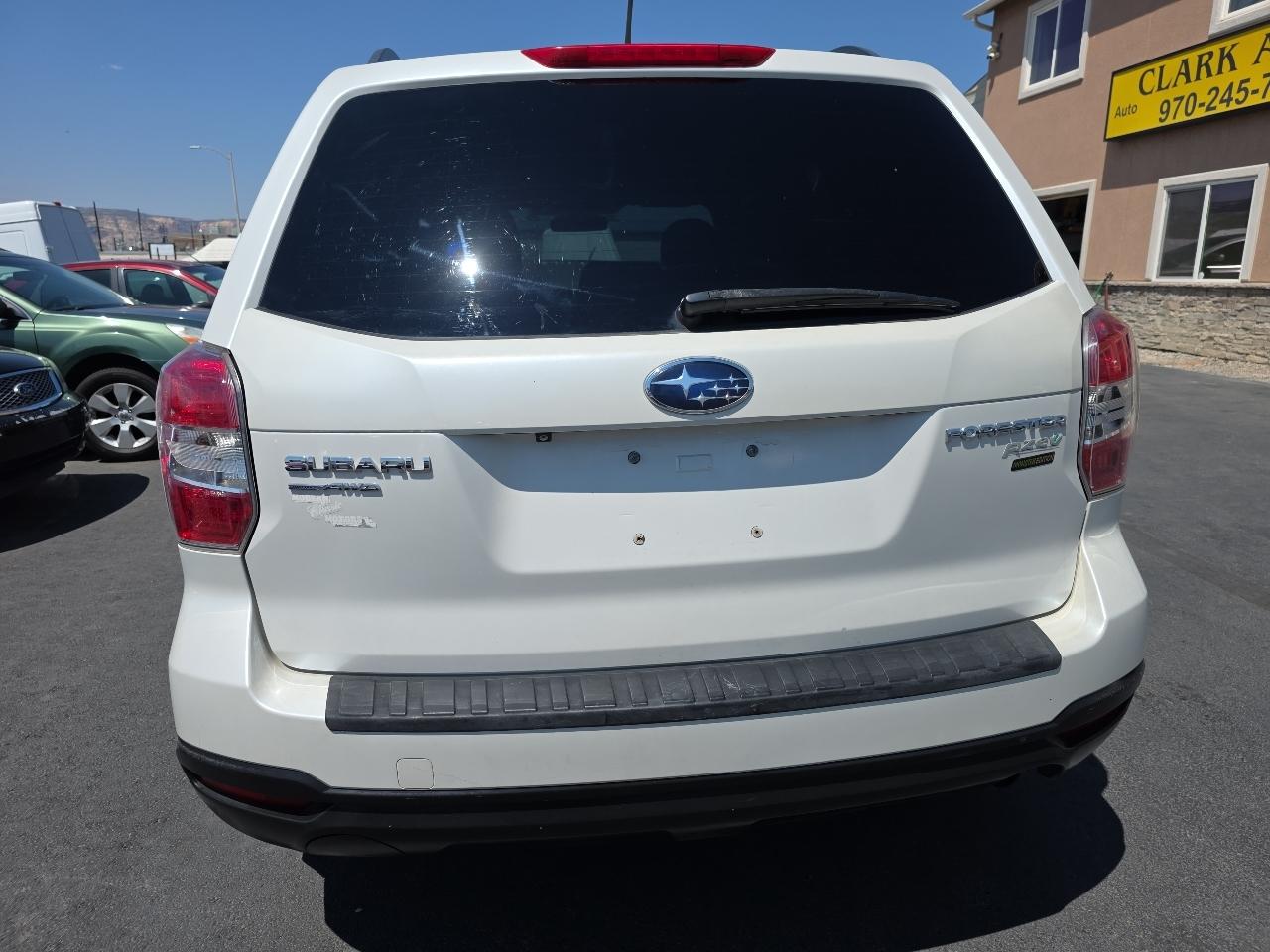 Subaru Forester 4dr Man 2.5i Premium PZEV 2014