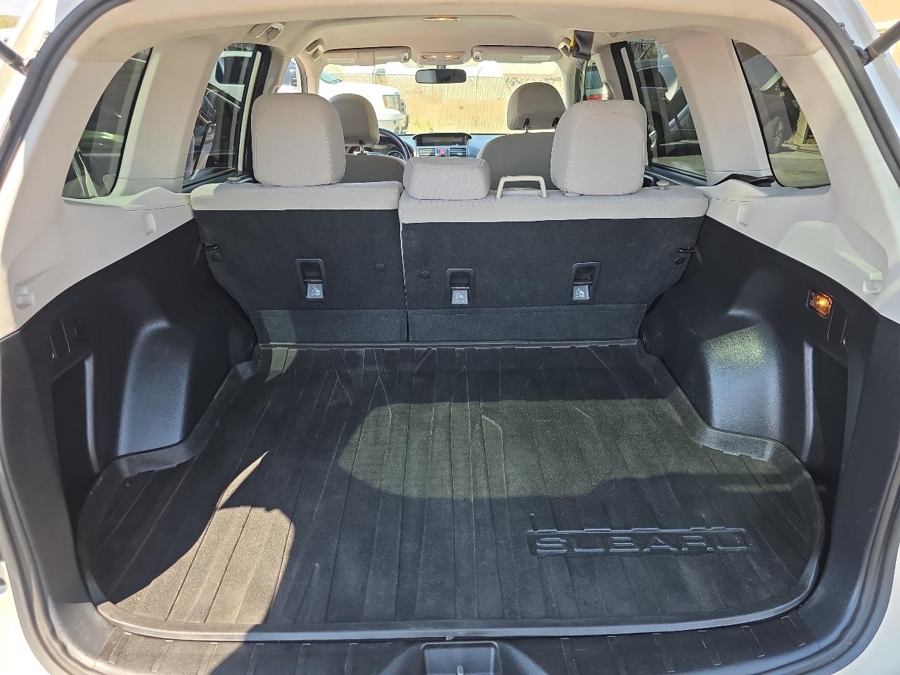 Subaru Forester 4dr Man 2.5i Premium PZEV 2014