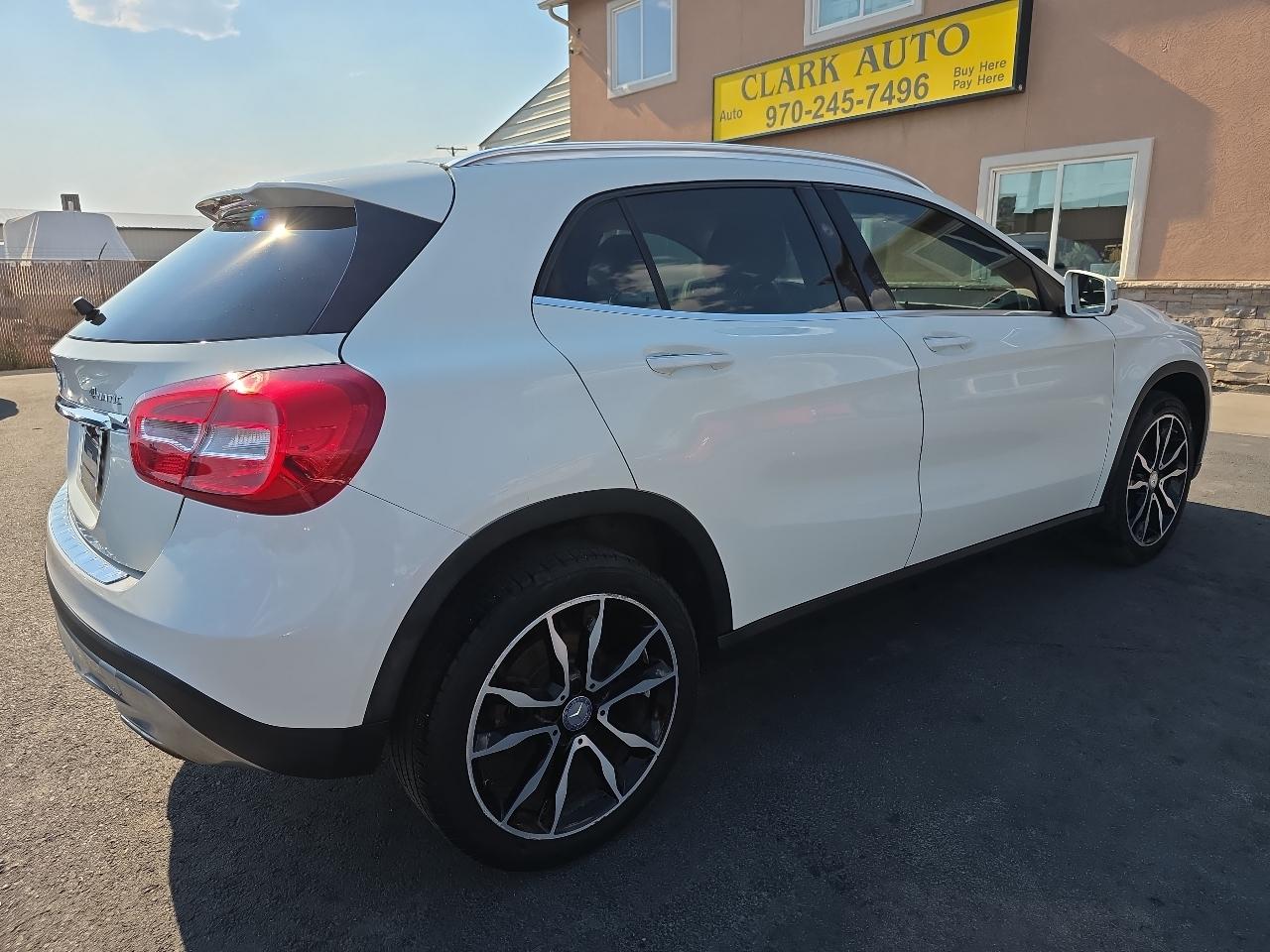 Mercedes-Benz GLA 4MATIC 4dr GLA 250 2016