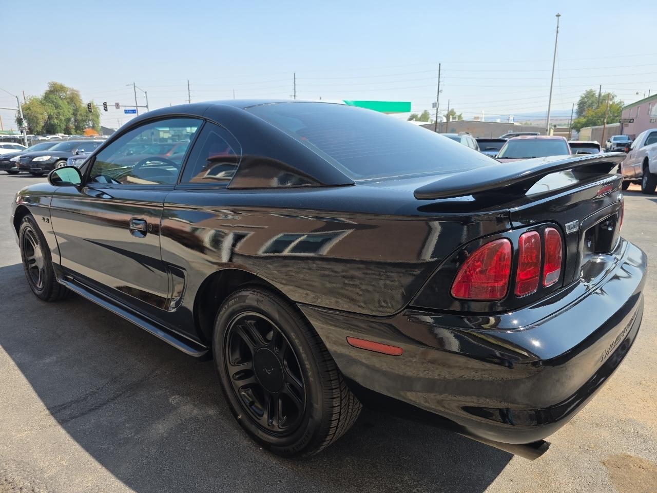 Ford Mustang 2dr Cpe GT 1998
