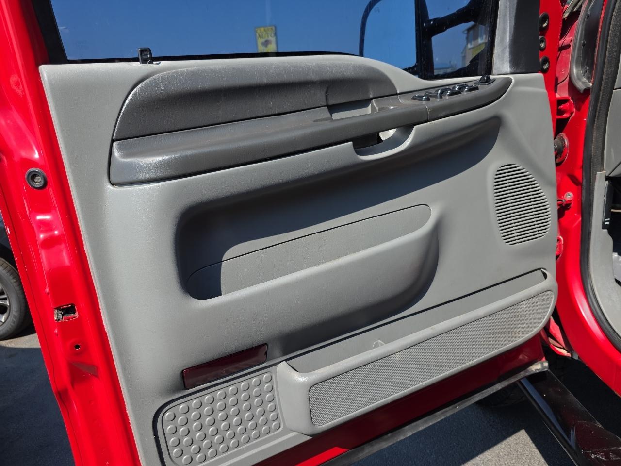 Ford Super Duty F-350 SRW Crew Cab 156" XLT 4WD 2003