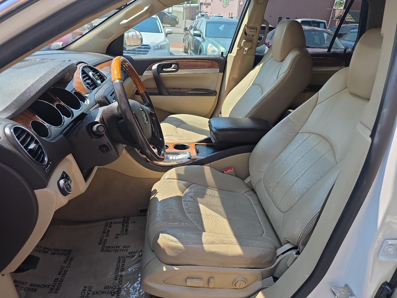 Buick Enclave AWD 4dr CXL-2 2011