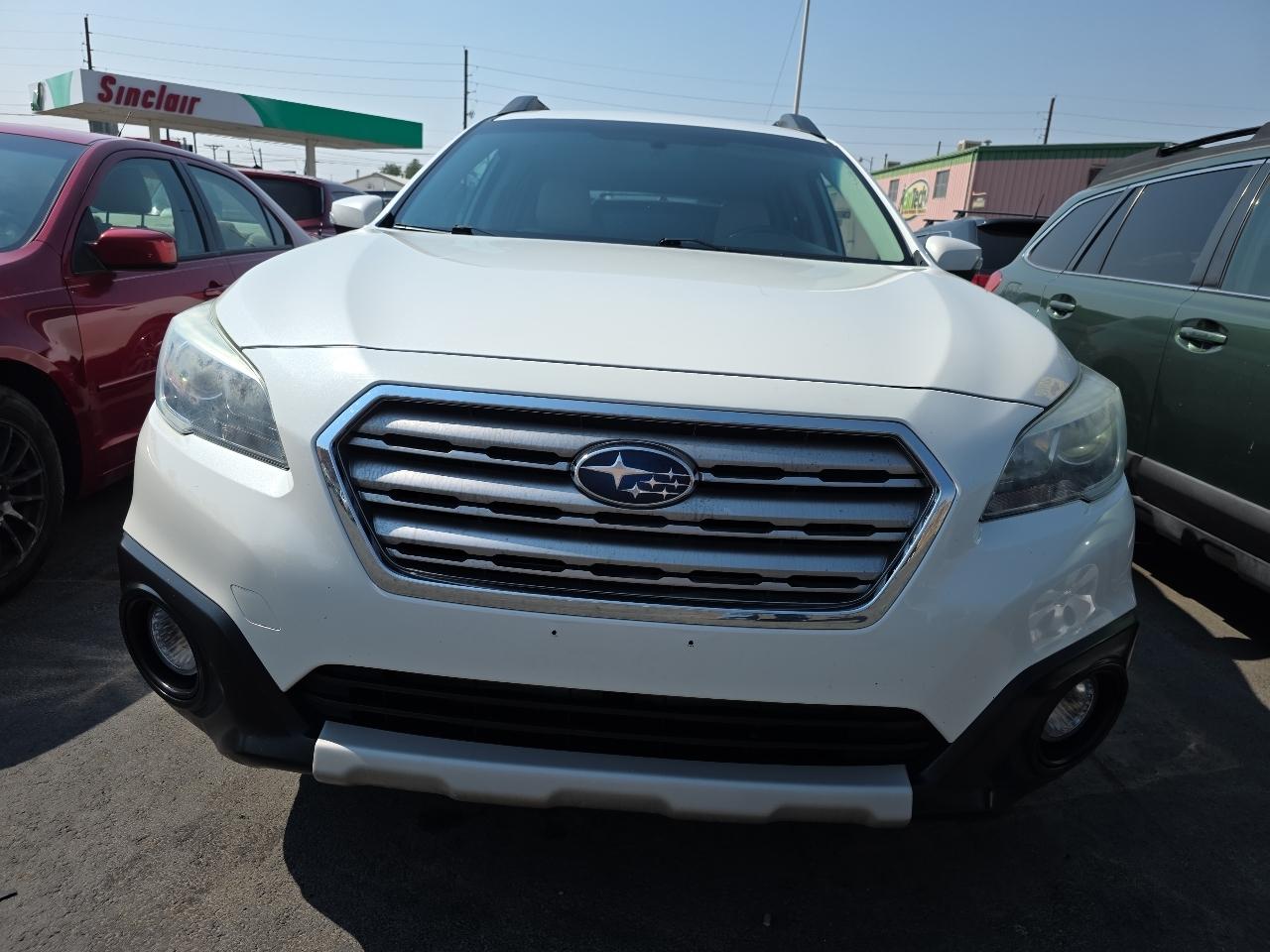 Subaru Outback 4dr Wgn 3.6R Limited 2015