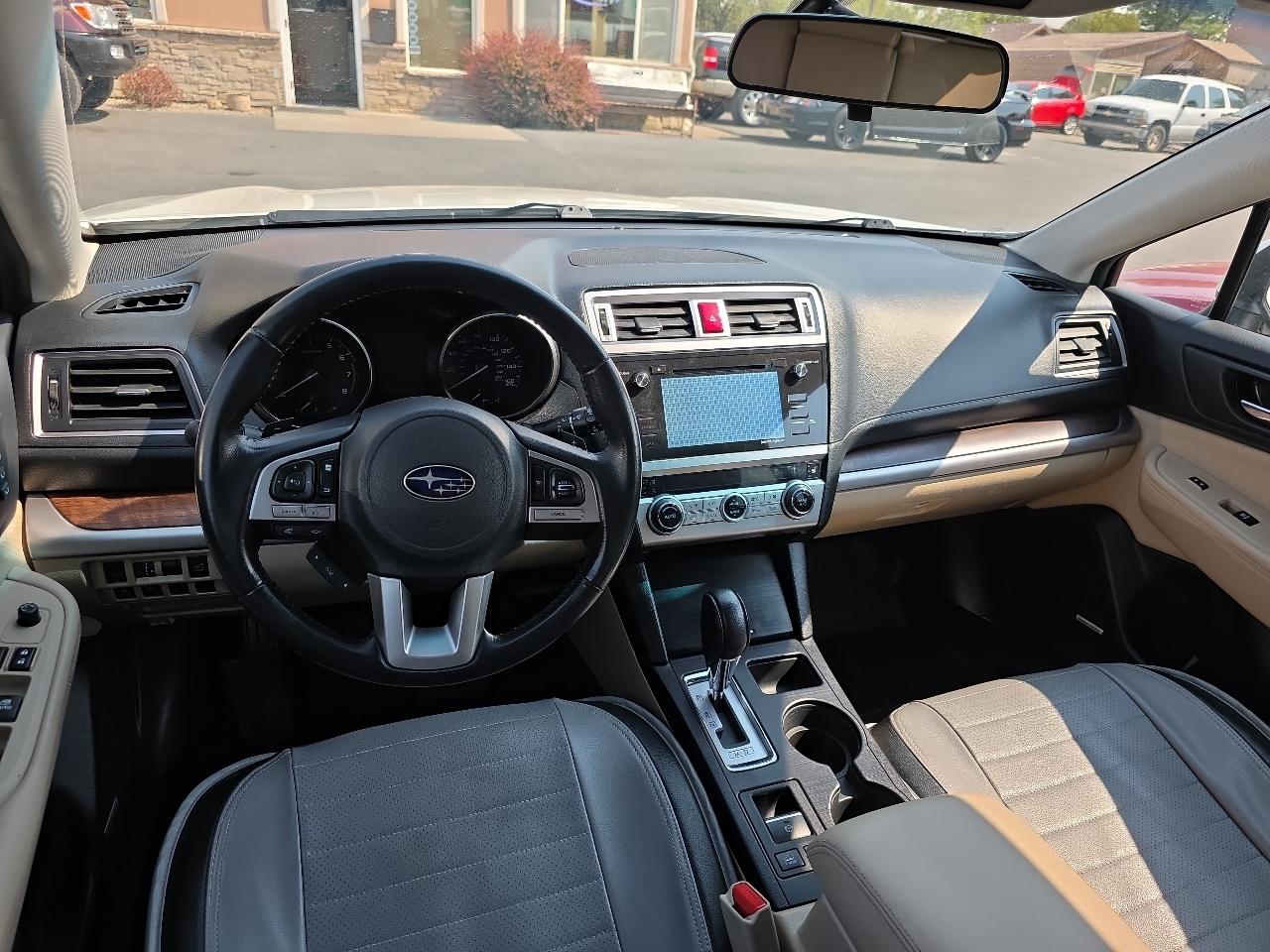 Subaru Outback 4dr Wgn 3.6R Limited 2015