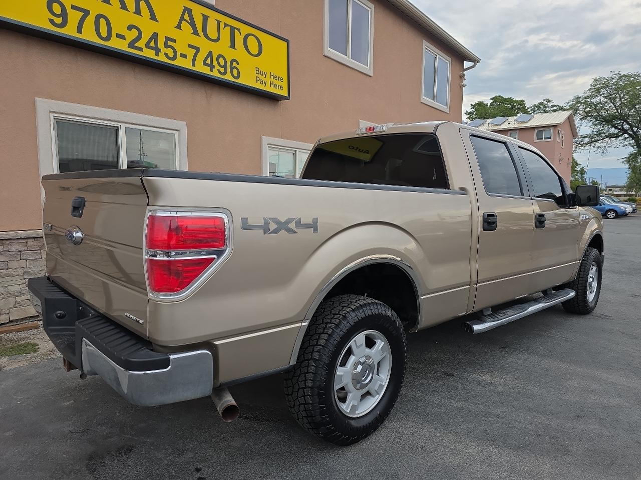 Ford F-150 4WD SuperCrew 145" XLT 2012