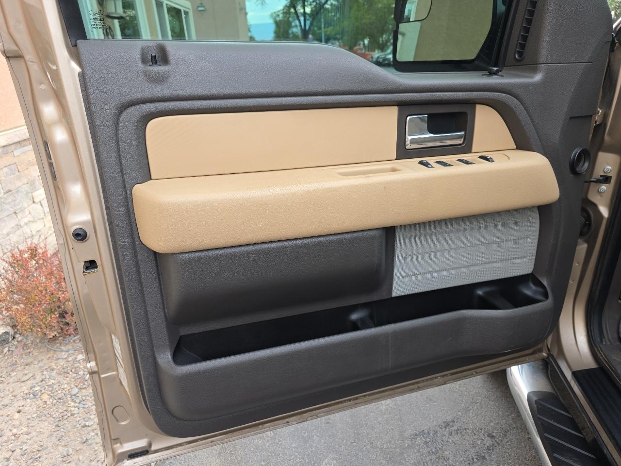 Ford F-150 4WD SuperCrew 145" XLT 2012