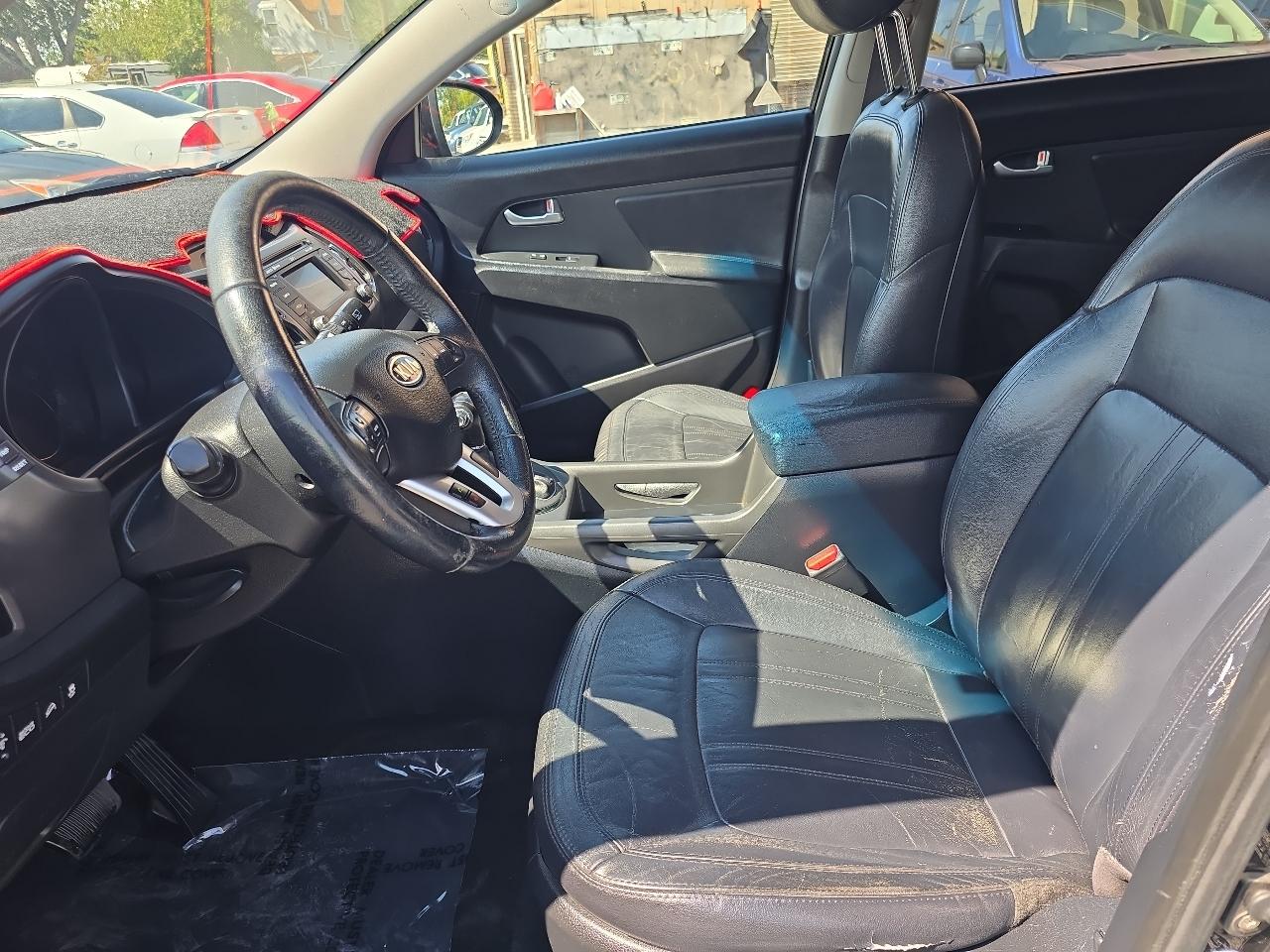 Kia Sportage 2WD 4dr SX 2012