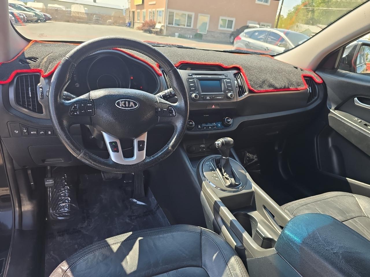 Kia Sportage 2WD 4dr SX 2012