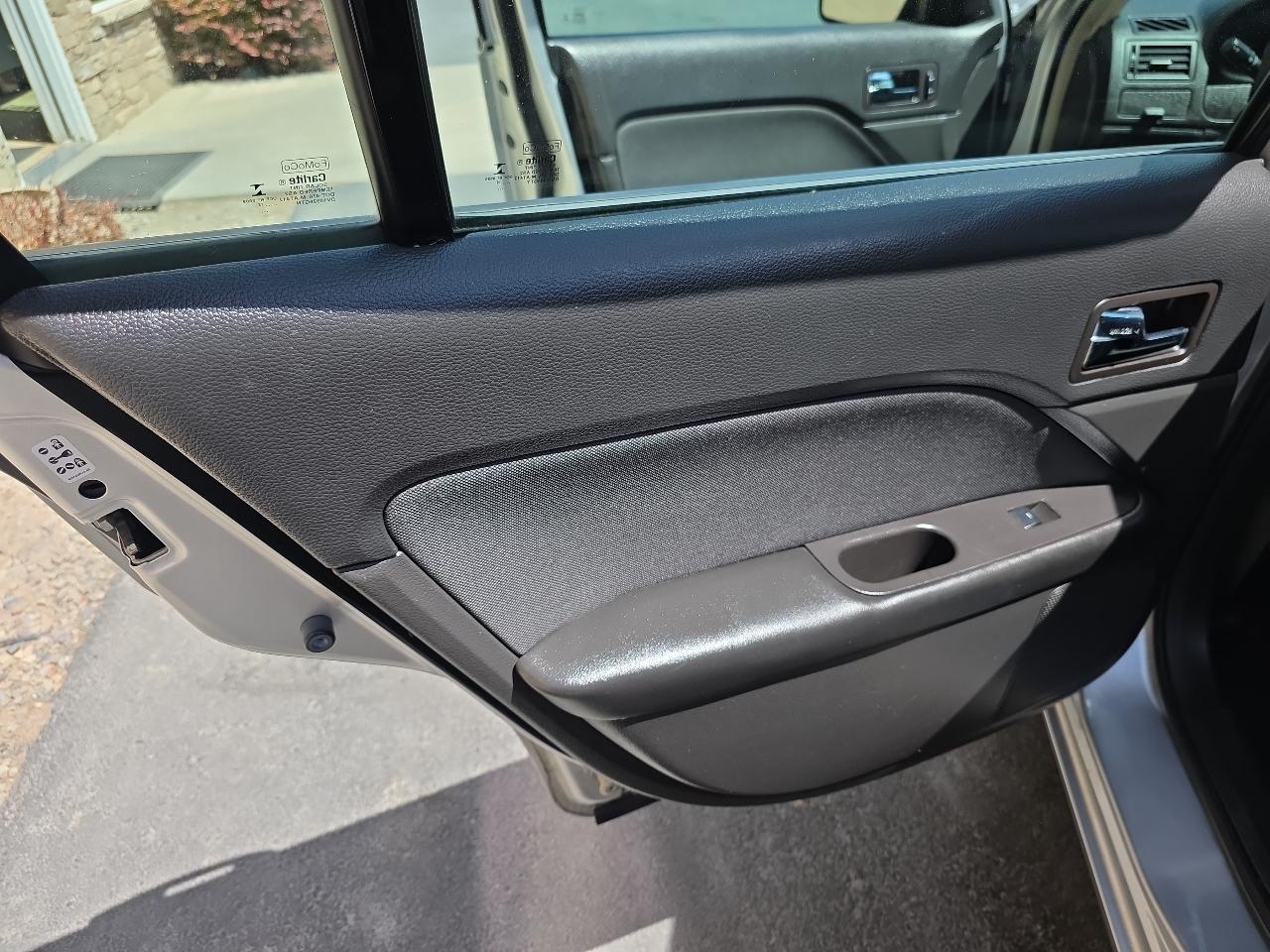 Ford Fusion 4dr Sdn SE FWD 2012